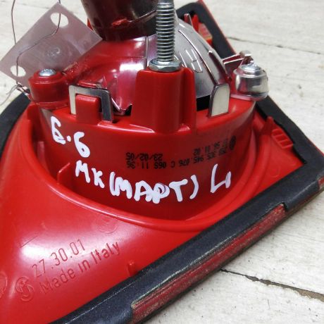 fonar-zadnii-levyi-na-krysku-bagaznika-volkswagen-passat-b6-sedan-art-61155-big-1