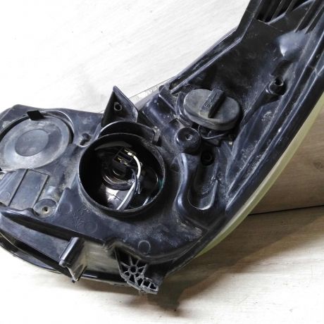 fara-pravaia-ford-focus-3-art-61200-big-8