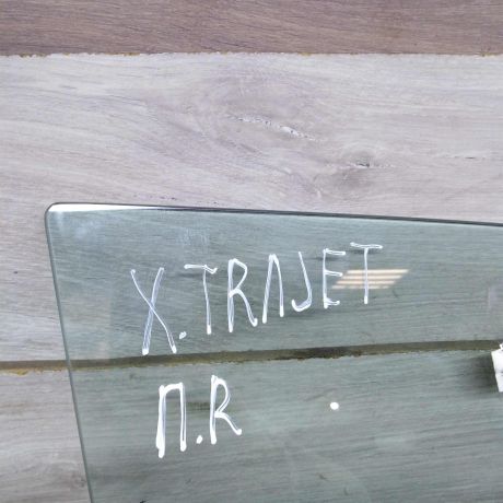 steklo-dveri-perednee-pravoe-hyundai-trajet-03gv-art-61304-big-3