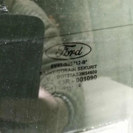 steklo-dveri-zadnee-pravoe-ford-kuga-i-08gv-sap-art-61352-big-1