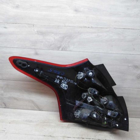 fonar-zadnii-pravyi-xetcbek-ford-focus-3-art-61424-big-8