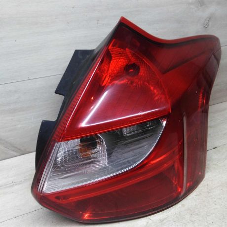 fonar-zadnii-pravyi-xetcbek-ford-focus-3-art-61424-big-7
