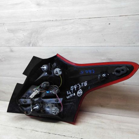 fonar-zadnii-levyi-xetcbek-ford-focus-3-art-61426-big-1