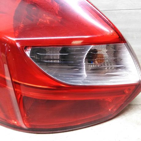 fonar-zadnii-levyi-xetcbek-ford-focus-3-art-61426-big-6