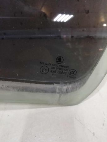 steklo-gluxoe-zadnee-levoe-fortocka-skoda-octavia-tour-art-62036-big-1