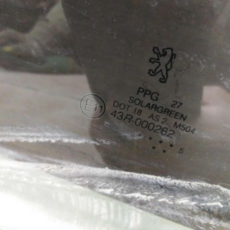 steklo-dveri-zadnee-pravoe-sedan-peugeot-407-art-62063-big-1