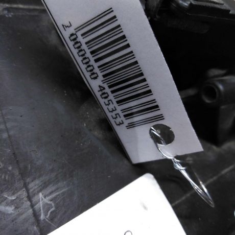 fara-levaia-volkswagen-polo-5-xetcbek-art-62213-big-6