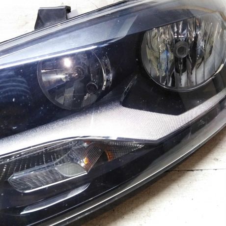 fara-levaia-volkswagen-polo-5-xetcbek-art-62213-big-3