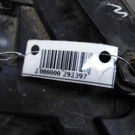 fara-levaia-volkswagen-sharan-rest-griaz-vnutri-art-62360-big-6