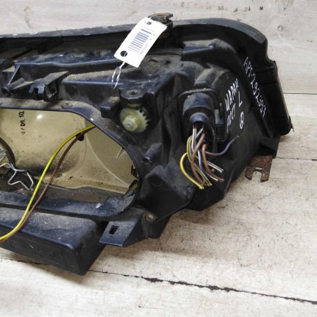 fara-levaia-volkswagen-sharan-rest-griaz-vnutri-art-62360-big-2