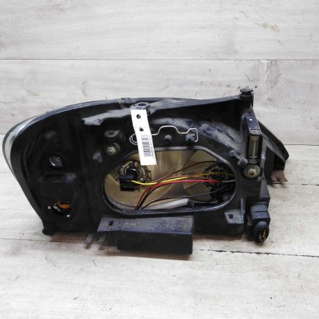 fara-levaia-ford-galaxy-art-62362-big-2