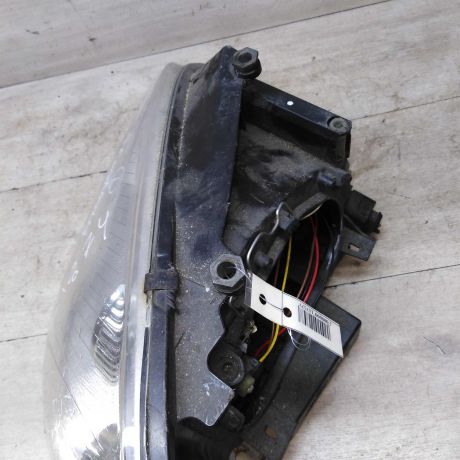 fara-levaia-ford-galaxy-art-62362-big-3