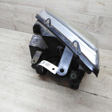 fara-pravaia-ford-transit-connect-defekt-korpusa-art-62430-big-1