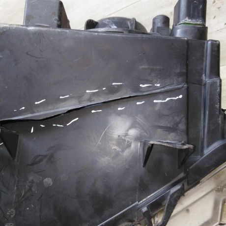 fara-pravaia-ford-transit-connect-defekt-korpusa-art-62430-big-3