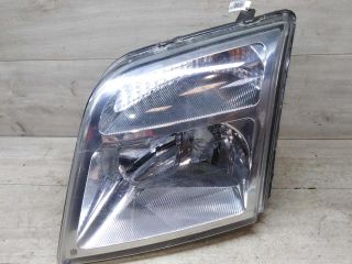 fara-levaia-ford-transit-connect-art-62431