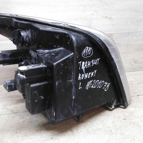 fara-levaia-ford-transit-connect-art-62431-big-1