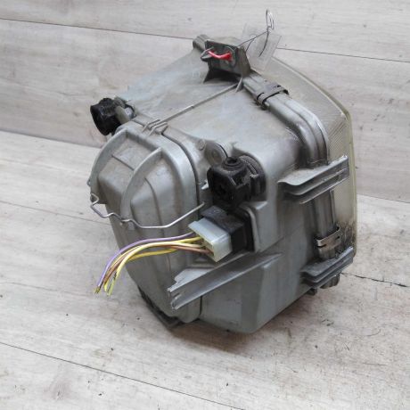 fara-pravaia-mercedes-w638-rest-art-62440-big-3