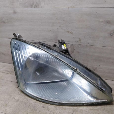 fara-pravaia-ford-focus-1-dorestailing-bu-art-62549-big-0