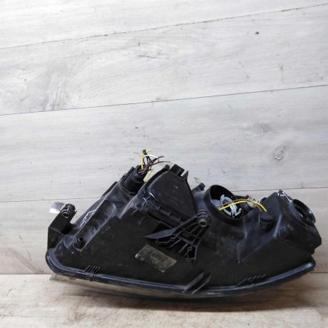 fara-pravaia-volkswagen-passat-b5-gp-defekt-korpusa-art-62550-big-2