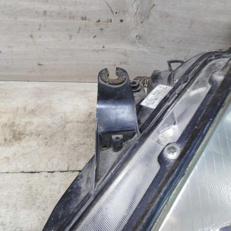 fara-levaia-ford-focus-1-dorestailing-defekt-art-62551-big-8