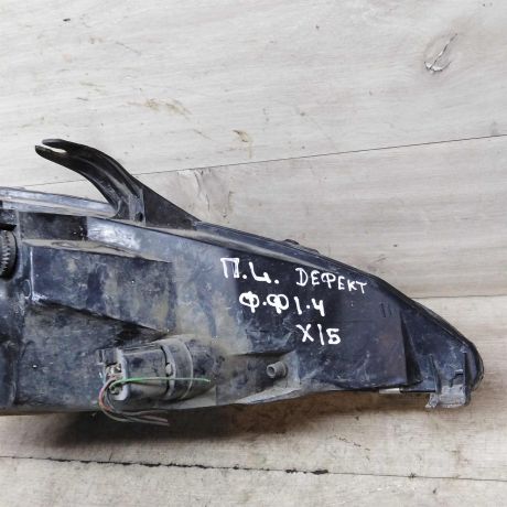 fara-levaia-ford-focus-1-dorestailing-defekt-art-62551-big-1