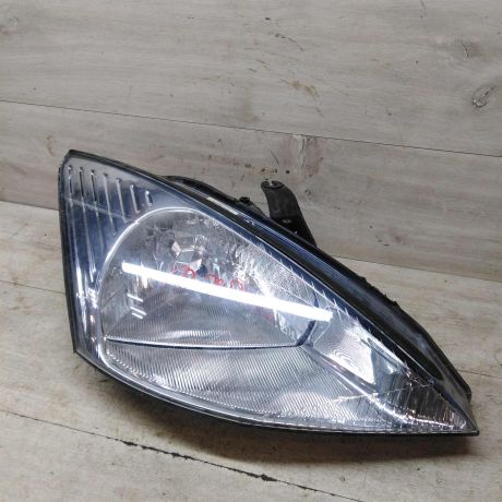 fara-pravaia-ford-focus-1-dorestailing-defekt-art-62682-big-3