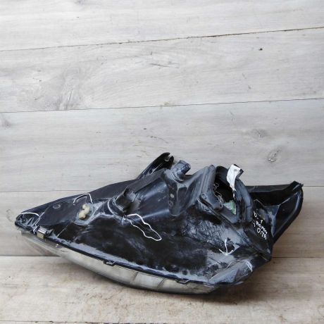 fara-pravaia-ford-focus-1-dorestailing-defekt-art-62682-big-6