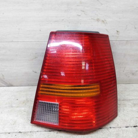 fonar-zadnii-pravyi-volkswagen-golf-4-universal-art-62924-big-0