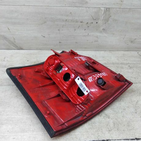 fonar-zadnii-pravyi-audi-a4-b6-8e-universal-art-62929-big-2