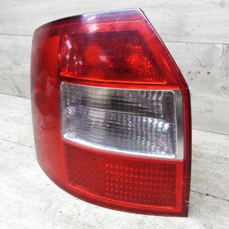 fonar-zadnii-levyi-audi-a4-b6-8e-universal-defekt-art-62931-big-8