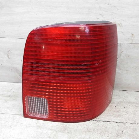 fonar-zadnii-pravyi-volkswagen-passat-b5-universal-defekt-art-62934-big-0