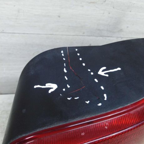 fonar-zadnii-pravyi-volkswagen-passat-b5-universal-defekt-art-62934-big-1