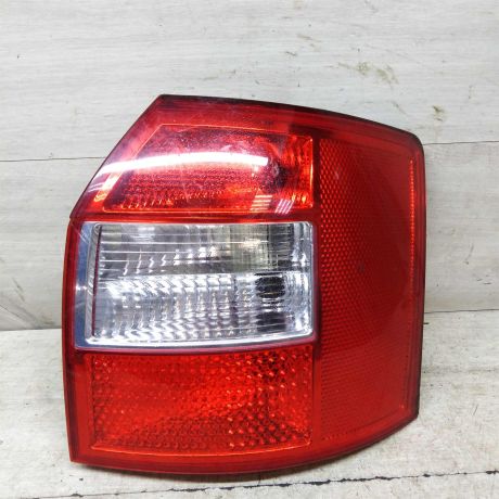 fonar-zadnii-pravyi-universal-audi-a4-b6-8e-art-62957-big-0