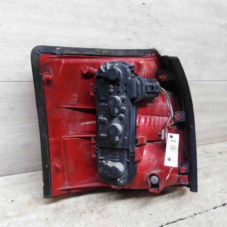 fonar-zadnii-pravyi-universal-audi-a4-b6-8e-art-62957-big-4