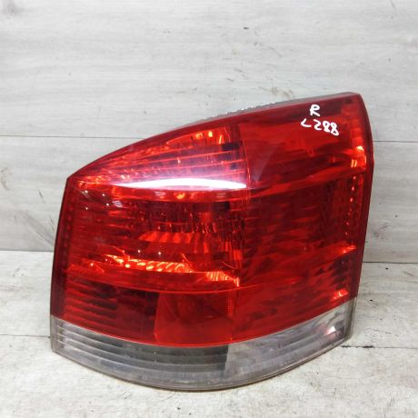 fonar-zadnii-pravyi-opel-signum-xetcbek-art-62967-big-6