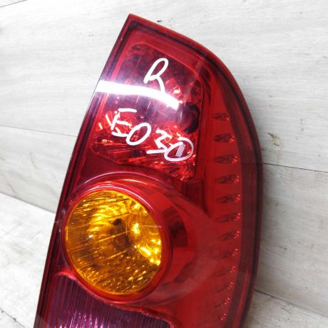 fonar-zadnii-pravyi-mitsubishi-space-star-art-62970-big-7