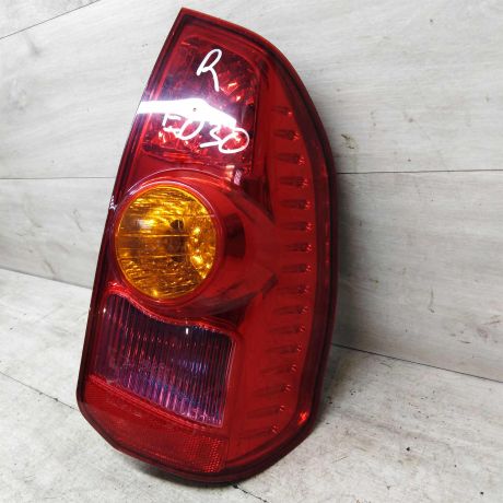 fonar-zadnii-pravyi-mitsubishi-space-star-art-62970-big-1