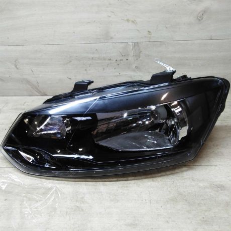 fara-levaia-volkswagen-polo-v-sedan-novaia-ne-original-art-63007-big-0