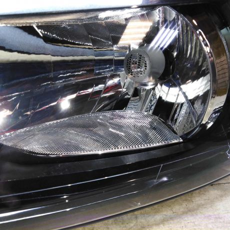 fara-levaia-volkswagen-polo-v-sedan-novaia-ne-original-art-63007-big-6