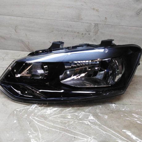 fara-levaia-volkswagen-polo-v-sedan-novaia-art-63009-big-0