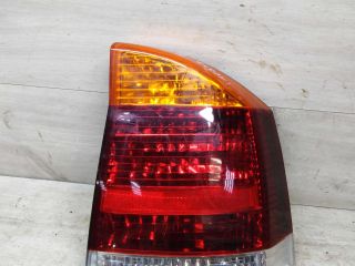 fonar-zadnii-pravyi-sedan-opel-vectra-c-ne-original-art-63018