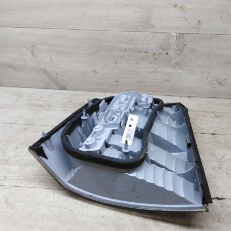 fonar-zadnii-pravyi-sedan-opel-vectra-c-ne-original-art-63018-big-4