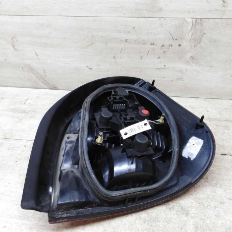fonar-zadnii-levyi-renault-scenic-1-rest-art-63114-big-1