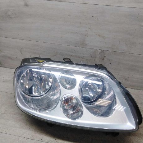 fara-pravaia-volkswagen-touran-bu-art-63152-big-0