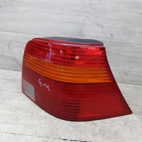 fonar-zadnii-pravyi-volkswagen-golf-4-art-63167-big-2