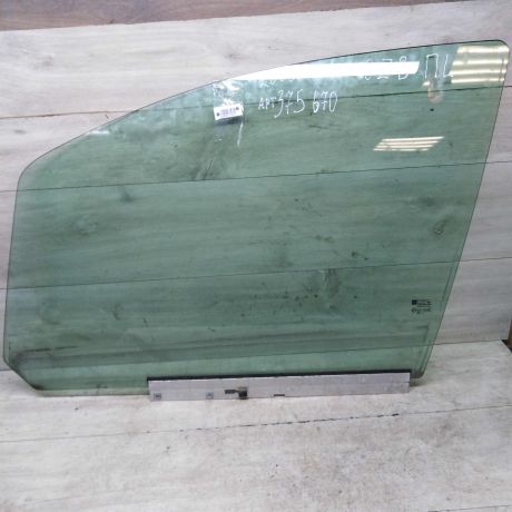 steklo-dveri-perednee-levoe-opel-zafira-b-art-63296-big-0