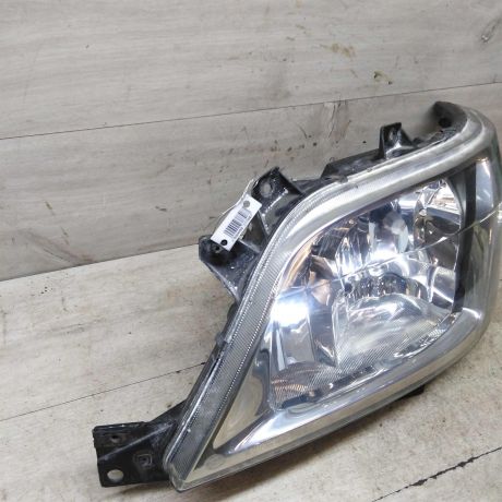 fara-levaia-mercedes-sprinter-art-63459-big-2