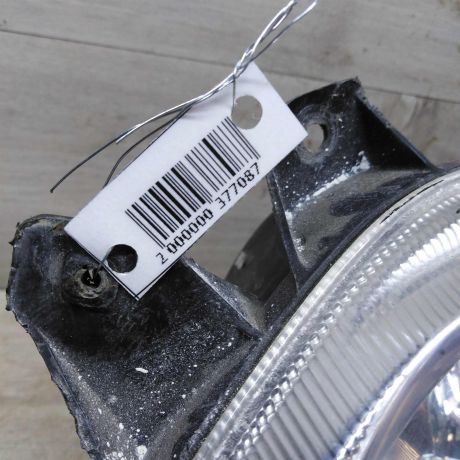 fara-levaia-mercedes-sprinter-art-63459-big-6