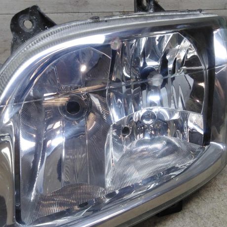 fara-levaia-mercedes-sprinter-art-63459-big-7