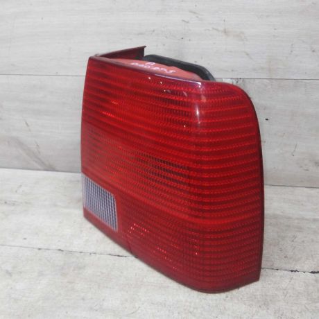 fonar-zadnii-pravyi-volkswagen-passat-b5-sedan-99-goda-vypuska-art-63461-big-6